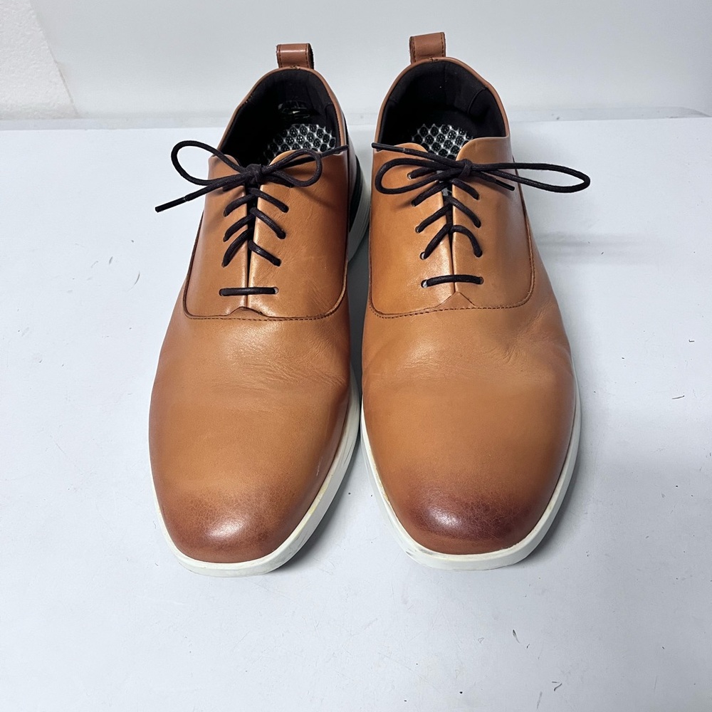 Wolf & Shepherd Men’s 11.5 Oxford Golf Shoes